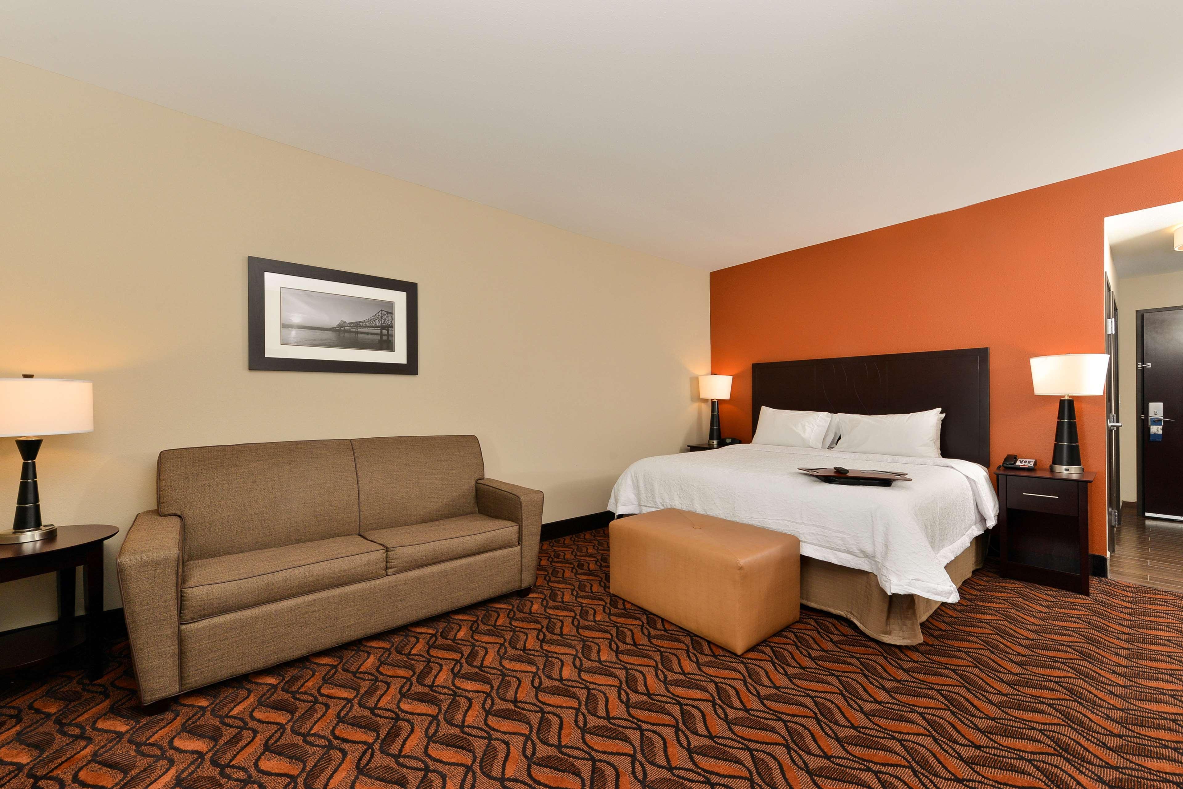 Hampton Inn & Suites Харви Екстериор снимка