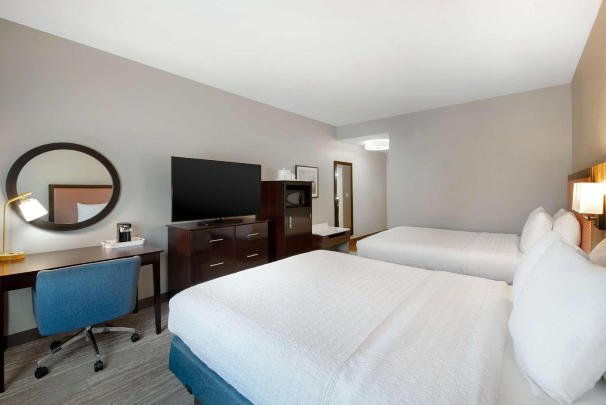 Hampton Inn & Suites Харви Екстериор снимка