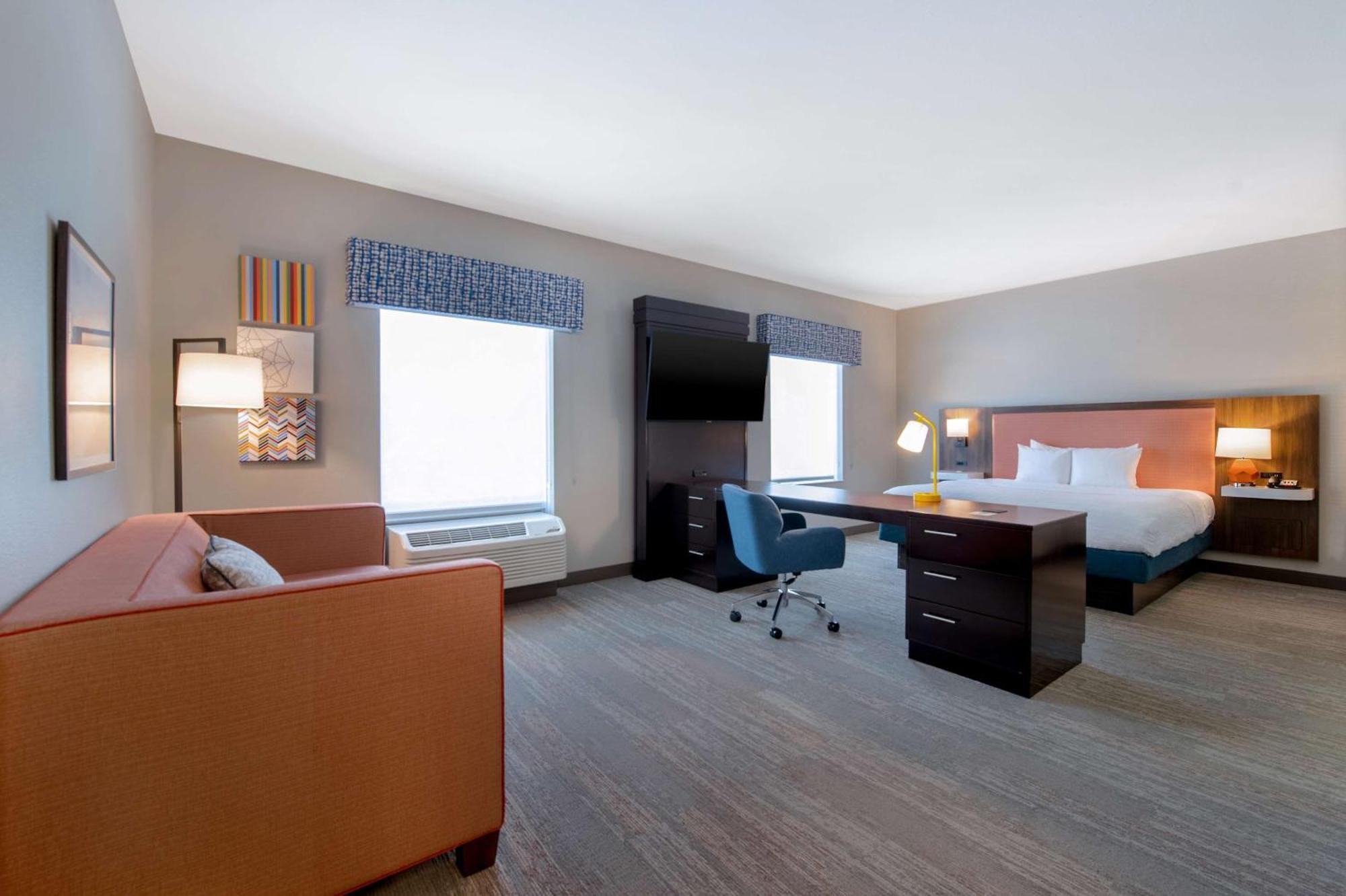 Hampton Inn & Suites Харви Екстериор снимка