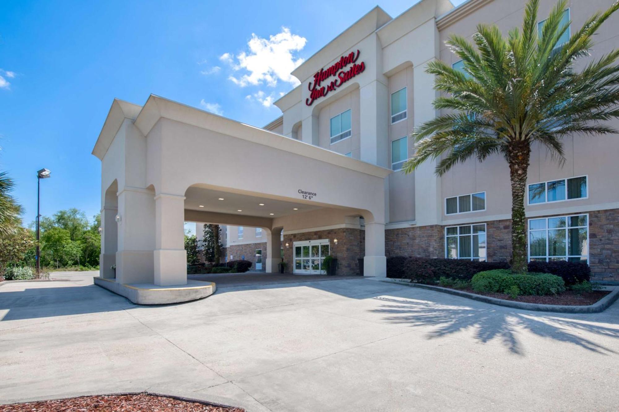 Hampton Inn & Suites Харви Екстериор снимка
